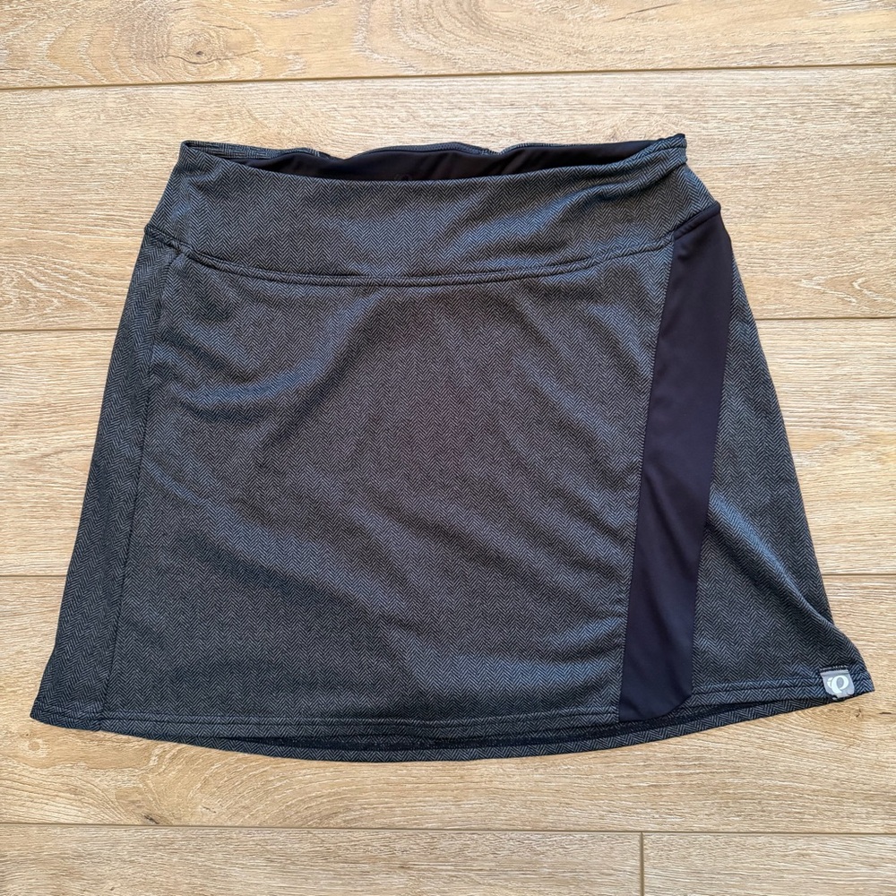 Pearl Izumi Women's Select Escape Cycling Skirt gray and black Sz Large‎ Golf